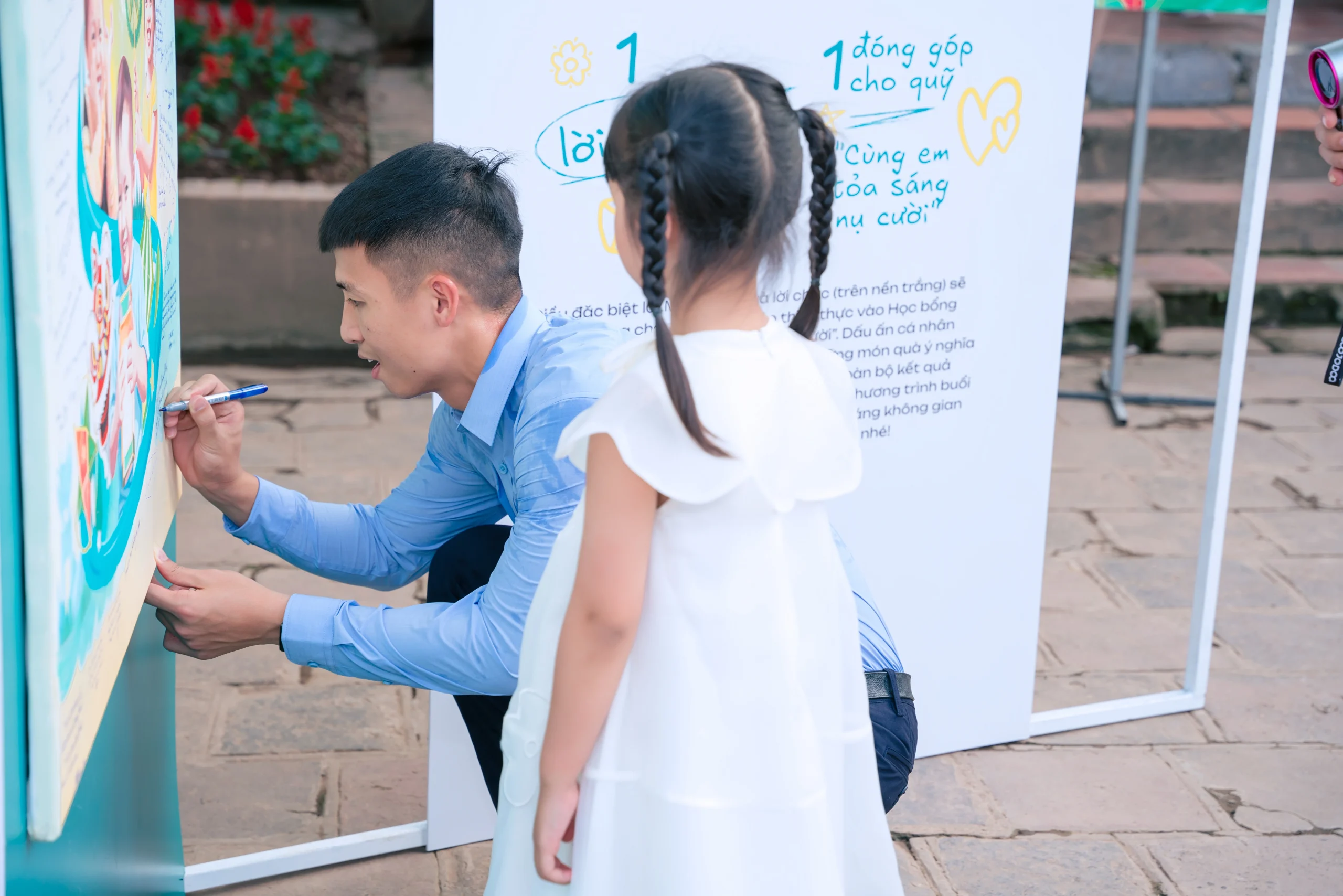 “Cùng em tỏa sáng nụ cười đoàn viên”: cầu nối gắn kết những yêu thương mùa Trung Thu